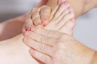 foot massage 2133279 960 720